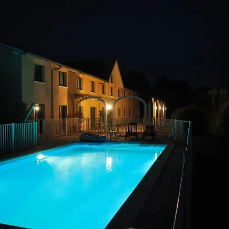 N'atura Hotel