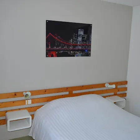N'atura Hotell 2*